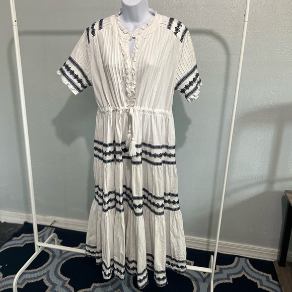 Ivy City Co Santorini White and Navy Maxi Dress - Picture 2 of 8